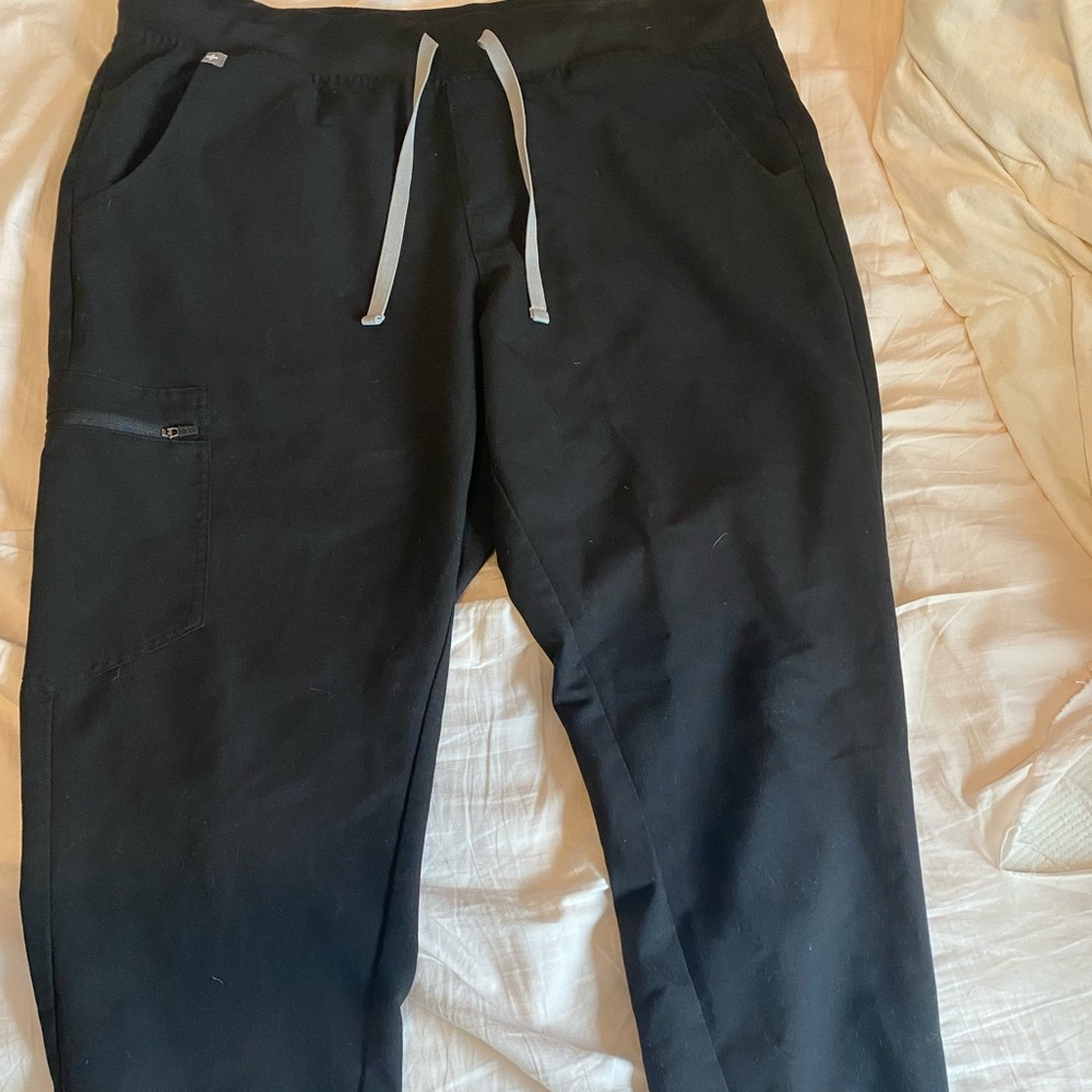 Figs Jogger Scrubs